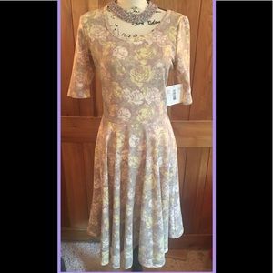 LuLaRoe Nicole Dress